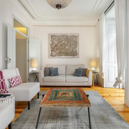 Whome Luxury Stay In Prime Location W/ Ac, Lift & Private Patio Lisbon Exterior photo