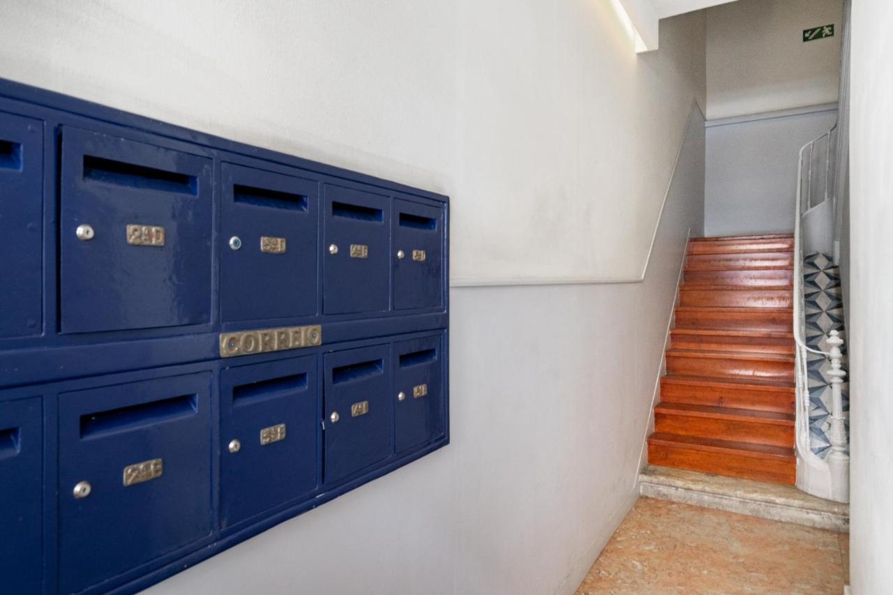 Whome Luxury Stay In Prime Location W/ Ac, Lift & Private Patio Lisbon Exterior photo